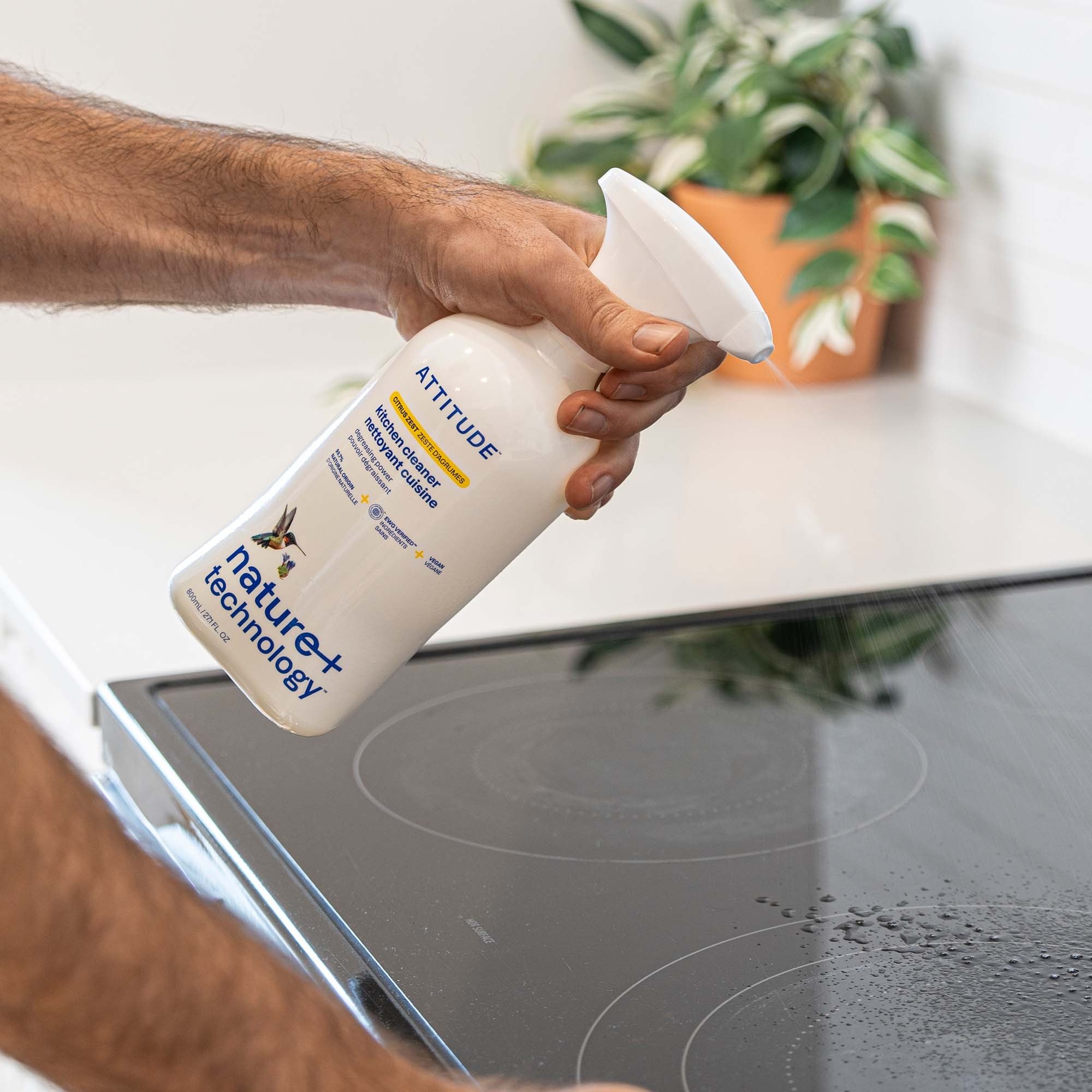 Kitchen Cleaner lifestyle